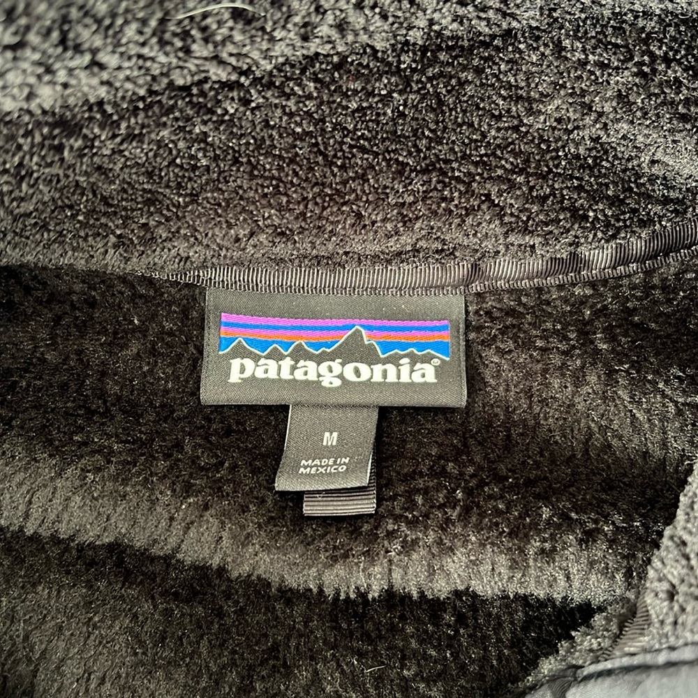 Patagonia Fleece Pullover - Women’s size Medium